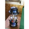 Image 2 : Coleman Deluxe Easy Lite Blue Lantern In Coleman Metal Box