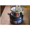 Image 3 : Coleman Deluxe Easy Lite Blue Lantern In Coleman Metal Box