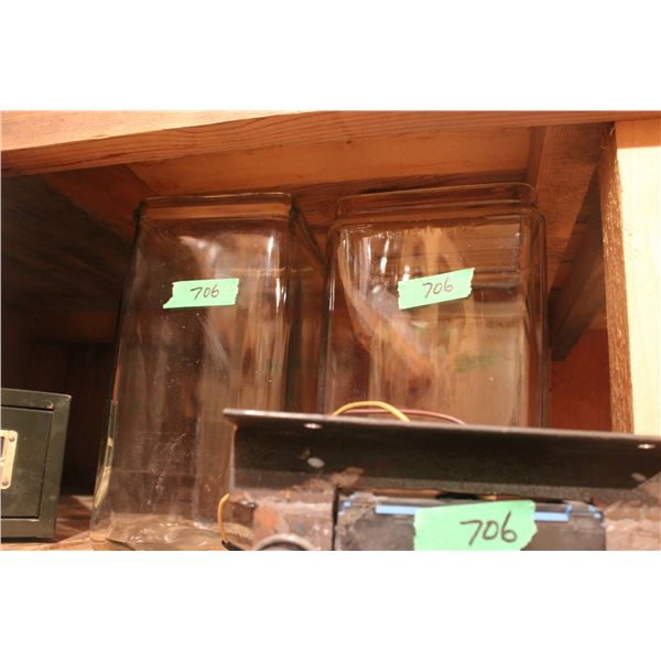 Radio and 2 Battery Glass Packs