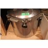 Image 3 : pressure canner, All American No 921 1/2 (tall)
