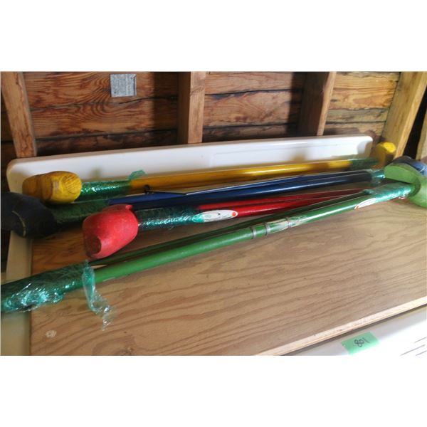 Farmers Golf Developed in Sweden with Metal Sign