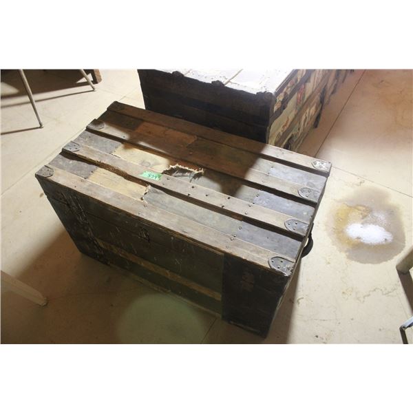 Vintage Trunk