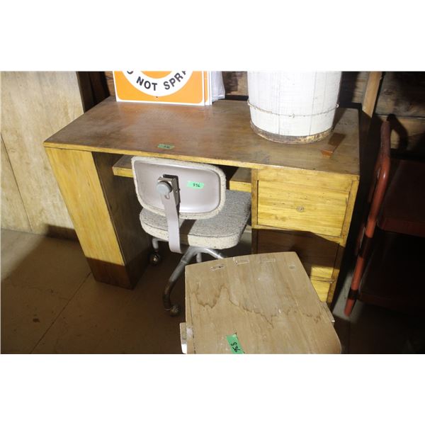 Writing Desk with Two Chairs