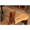 Image 3 : Leather Repair Stool