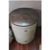 Image 1 : 25 Gallon Imperial Medalta Crock with Wooden Lid and Handles