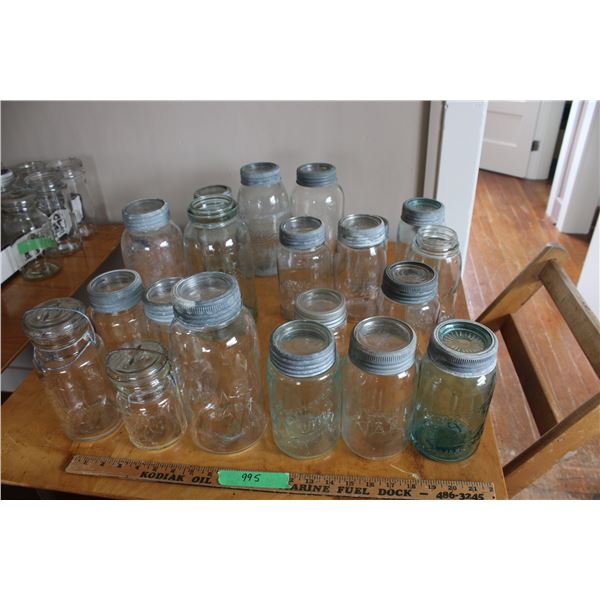 20 Vintage Mason Jars A Few Are Blue