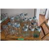 Image 1 : 20 Vintage Mason Jars A Few Are Blue
