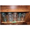 Image 1 : 5 Vintage Mason Jars (3 are blue)