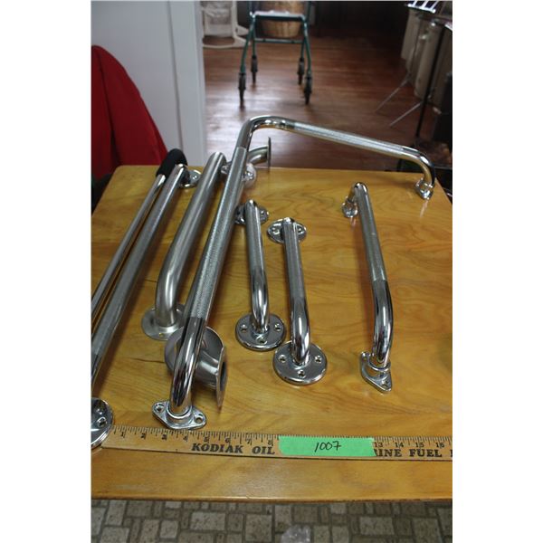 Adjustable Cane, Grab Bars (7)