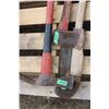 Image 2 : Pick Axe with Handle Bush Axe