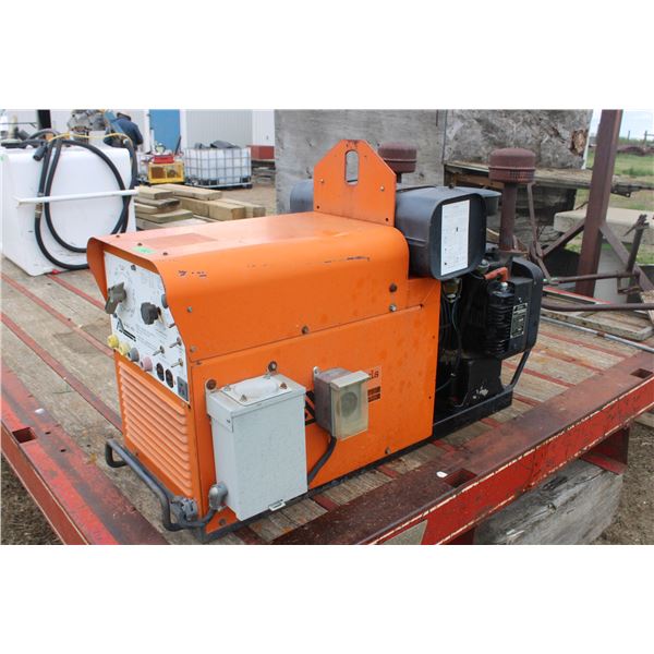 Acklands Vintage Gas Operated Welder ONAN Engine On It (Works) 5500 Watts