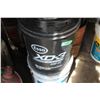 Image 2 : 20L ELSRO and 1/4 Pail Esso XD-3 Extra 15W-40 Weigh Oil