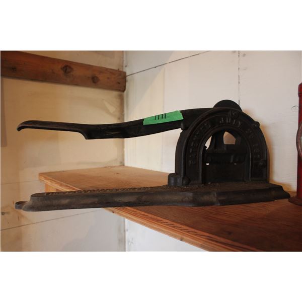 1871 Tobacco Cutter