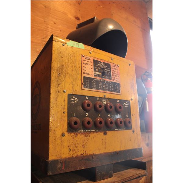 Smiths Roles LTD Stick Welder With 2 Helmets and Wire Brushes