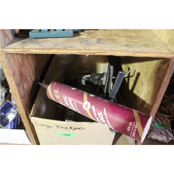 Caulking Guns With Roofing Cement