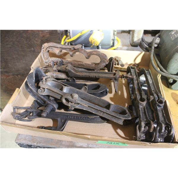 Vintage Carriage/Car Top Brackets