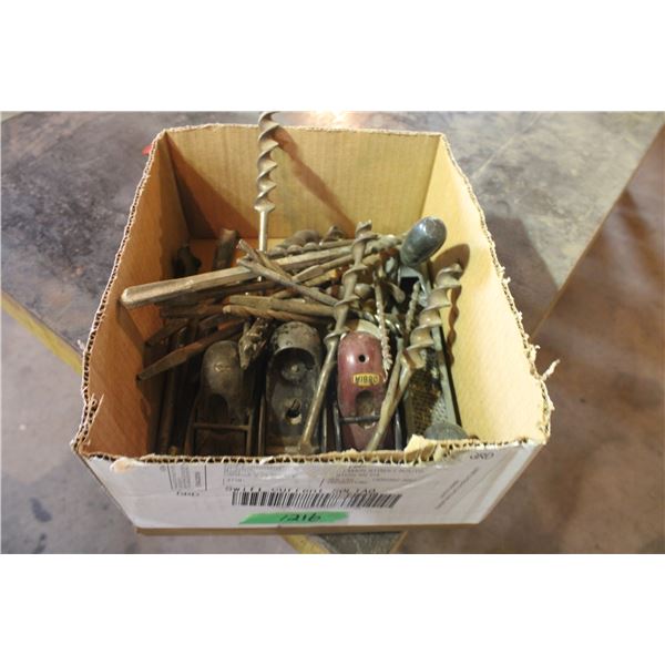 Box of Misc Wood Bit Planes