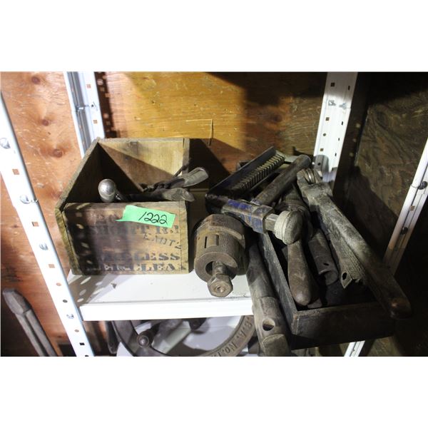 Lot of Vintage Items