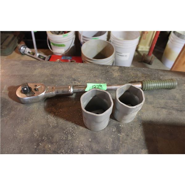 Large Ratchet 3/4" Drive 2" 2 1/4" Sockets