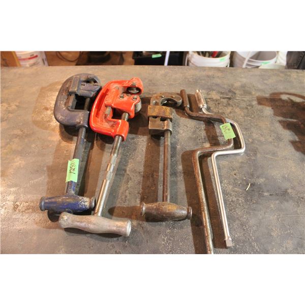 Pipe Cutters Vintage Pipe Cutter and Easy Ratchet Speed Hands Socket