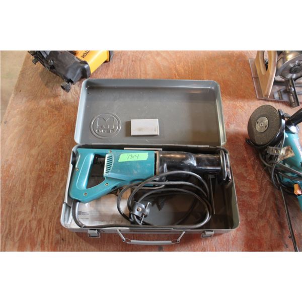 Sawall Reciprocating Saw (Corded) In Case