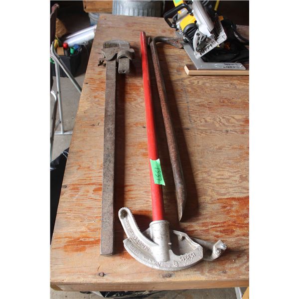 Pipe Benders Goose Neck Huge Pipe Wrench