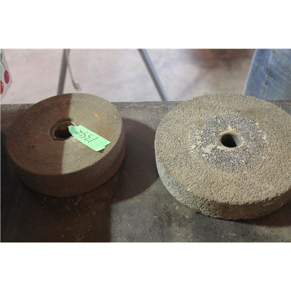 2 Grinding Stones