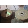 Image 1 : 2 Grinding Stones