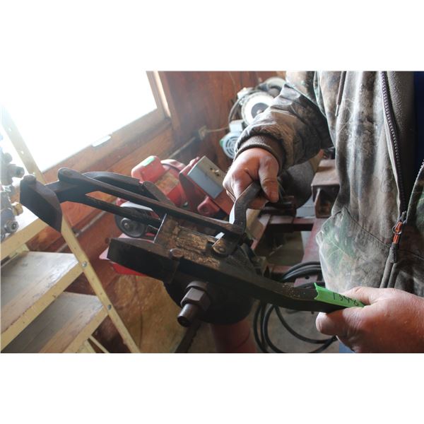 Unique Vintage Hand Tool Pop Rivet Cutter