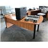Image 1 : MAPLE 6' X 7' BOW FRONT EXECUTIVE DESK (RH)