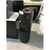 Image 1 : BLACK WATER DISPENSER