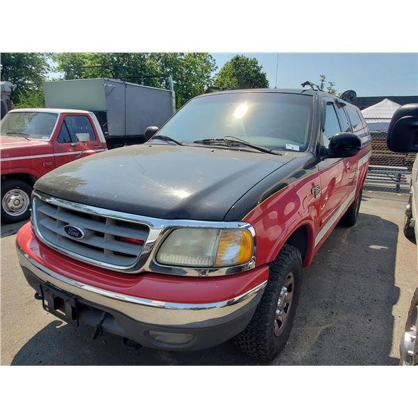 2002 FORD F-150 XLT, 4DR EXT CAB PU, RED/BLACK, VIN # 2FTPX18L82CA84580