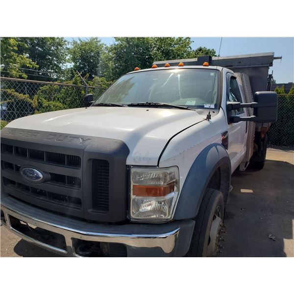 2008 FORD F-450 SUPERDUTY XL, 2DR DUMP TRUCK, WHITE, VIN # 1FD4F47R28EB82547