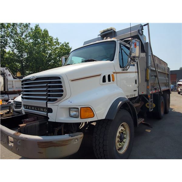 2004 STERLING DIV, 2DR DUMP TRUCK, WHITE, VIN # 2FZHAZAN44AM64436