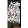 Image 2 : MEDIEM WILDERNESS LINGERIE LOT VALUED AT $240,  BLACK LACE X 2, BLUE LACE X 3, WHITE LACE SET X1, SH