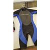 Image 5 : SMALL/MEDIUM LIFE JACKET, LARGE/EXTRA LARGE LIFE JACKET, WETSUIT 10 KIDS $105