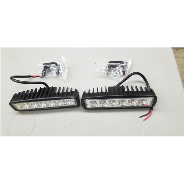 2 NEW WG 4851 LED LIGHTS 48 WATTS WITH MOUNTING BRACKET QUANTITY OF 2