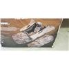 Image 2 : NEW BEAVERTAILBIG GUNNER LAYOUT BLIND RETAIL VALUE $400.00