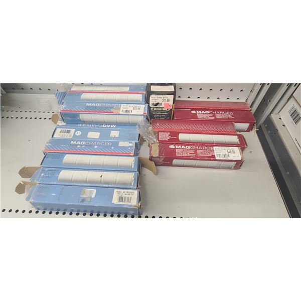 16 MAG LIGHT BATTERIES AND ONE MOULTRIE 6V RECHARGABLE BATTERY