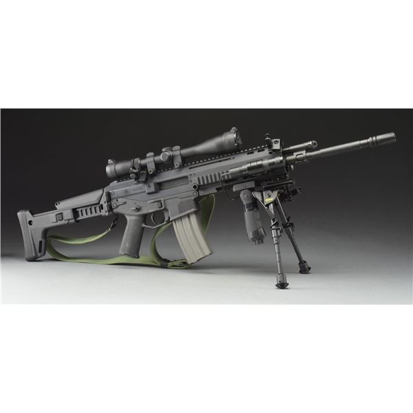 DESIRABLE BUSHMASTER ACR RIFLE.