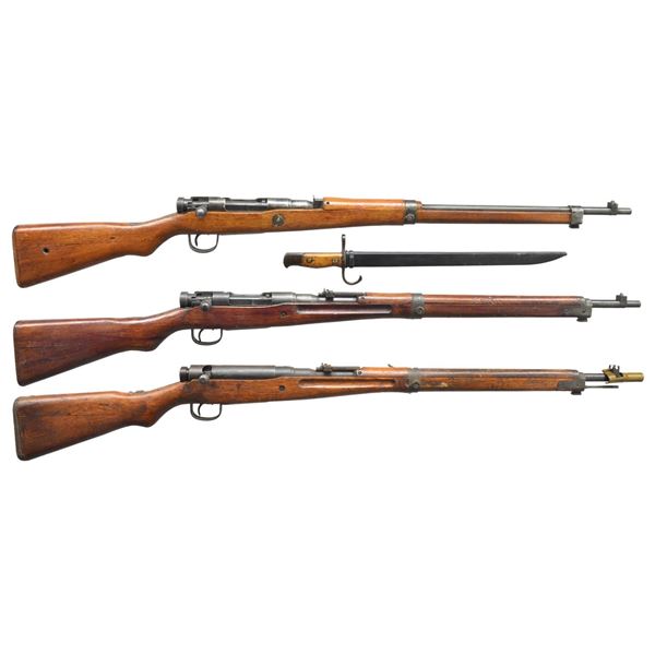 3 JAPANESE WWII TYPE 99 BOLT ACTION RIFLES.