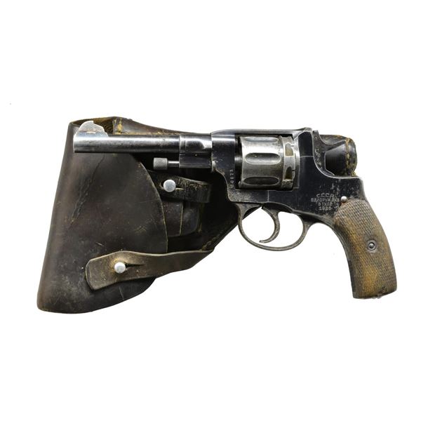 RUSSIAN NAGANT MODEL 1895 REVOLVER.