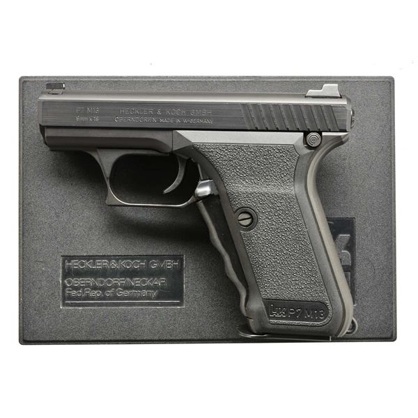 HECKLER & KOCH P7M13 SEMIAUTOMATIC PISTOL WITH BOX