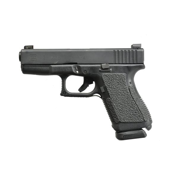 SECOND GENERATION GLOCK 19 PISTOL.