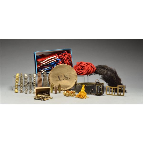 LARGE GROUP OF MILITARIA PARTS.