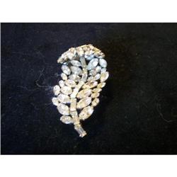 Rhinestone Leaf Pin #1853012