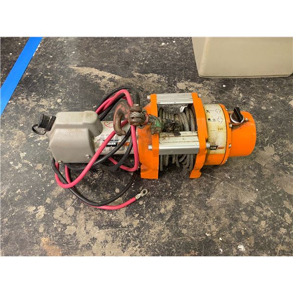 Warn works winch