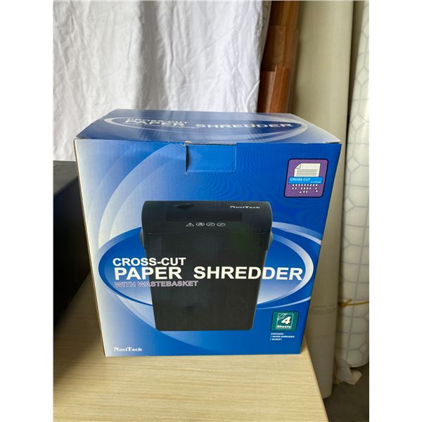 Paper shredder