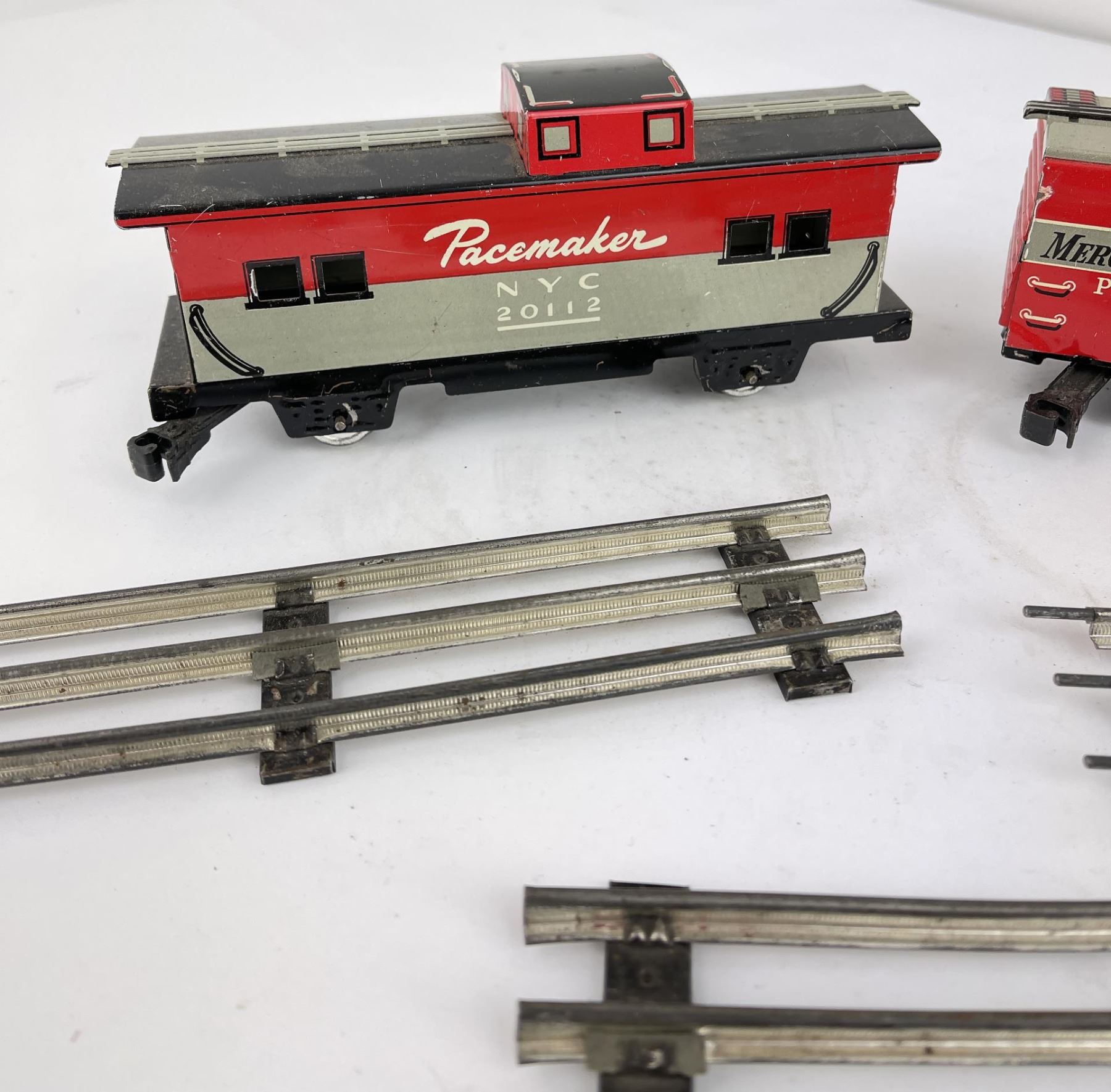 Marx Pacemaker Train Set in Leather Trunk