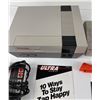 Image 8 : Nintendo NES Entertainment System Video Game